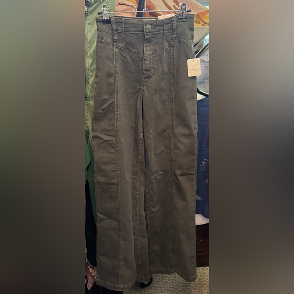 NWT Free People We The Free Libre Wide-Leg Jeans - thyme green - 25, 27 - Picture 8 of 12